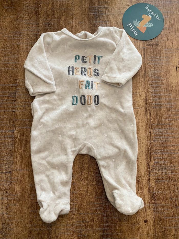 Pyjama en velours bébé 1 mois Gemo