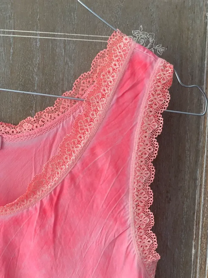 Débardeur dentelle rose fluo - photo numéro 4
