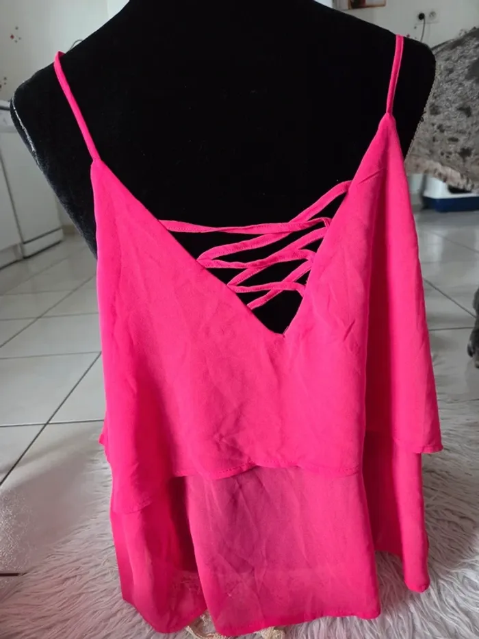 Magnifique top femme T 2XL 46 48