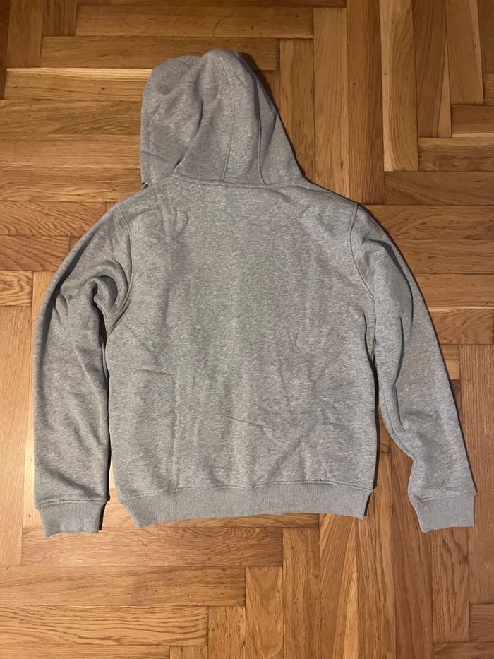 Pull à capuche Burberry neuf - photo numéro 2