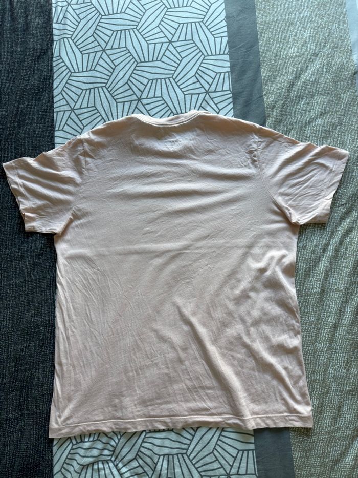 T-shirt Nike original modèle The Nike Tee en taille L 👕 - photo numéro 4
