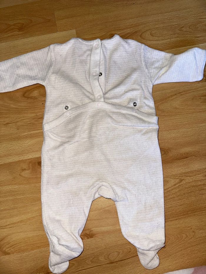 Pyjama 3 mois - photo numéro 2