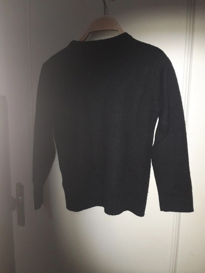 Pull noir - photo numéro 2