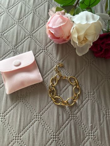 Bracelet grosses mailles dorées "Chunky" + Son pochon velours