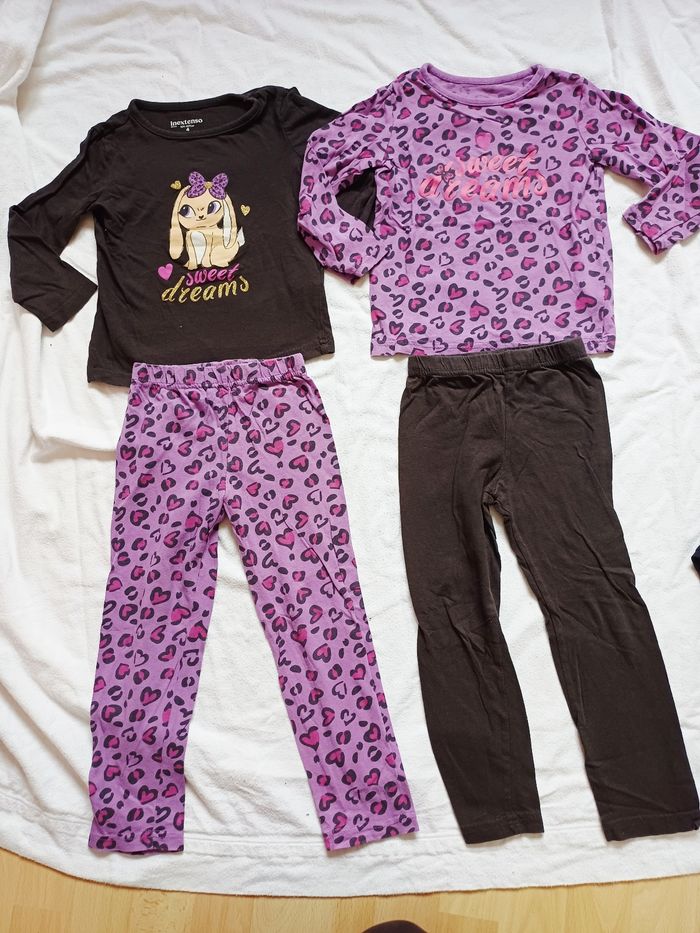 Lot de 5 pyjamas taille 4 ans - photo numéro 2