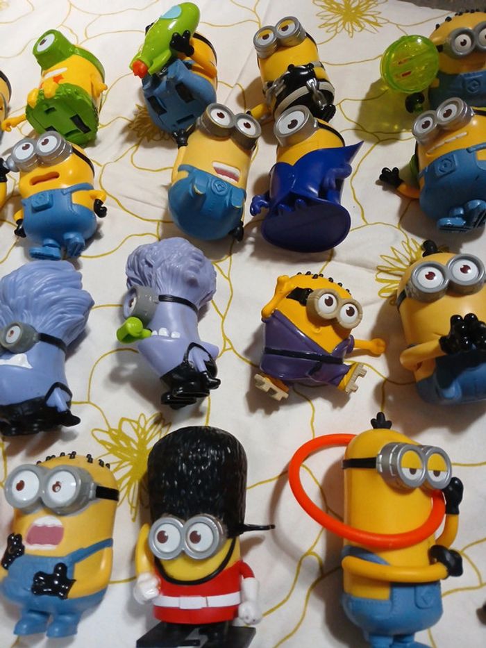 Gros de lot de minions Mcdo - photo numéro 10