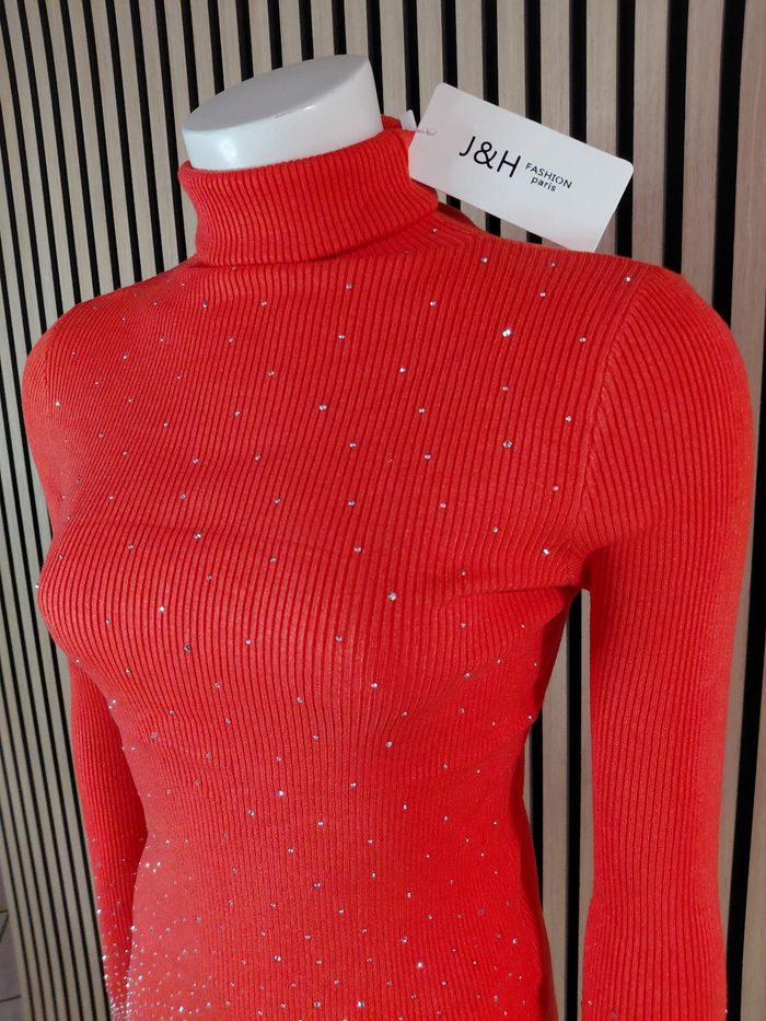 Superbe pull à col roulé corail J&H 😍 - photo numéro 7