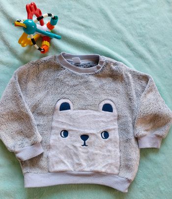 Pull taille 18 mois