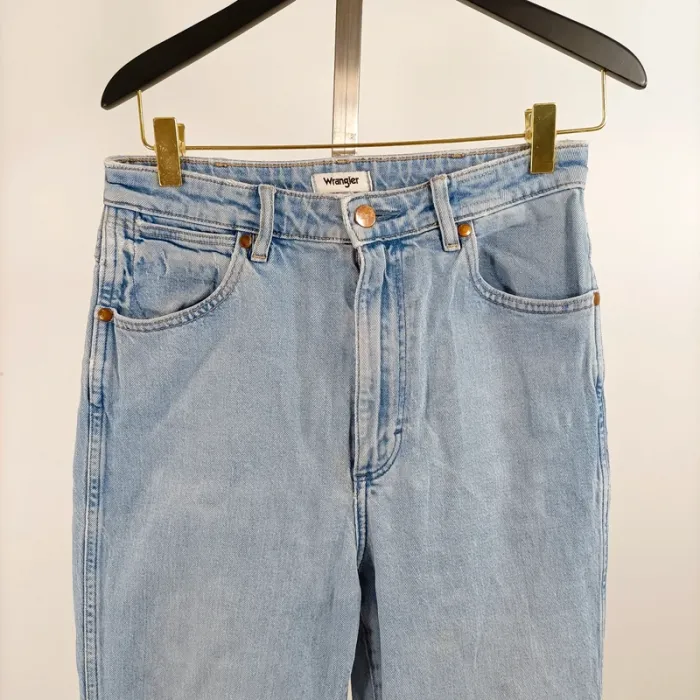 Jean Wrangler Westward bootcut taille 28 (38FR) L32 coupe flare bleu clair taille haute A1340 - photo numéro 2