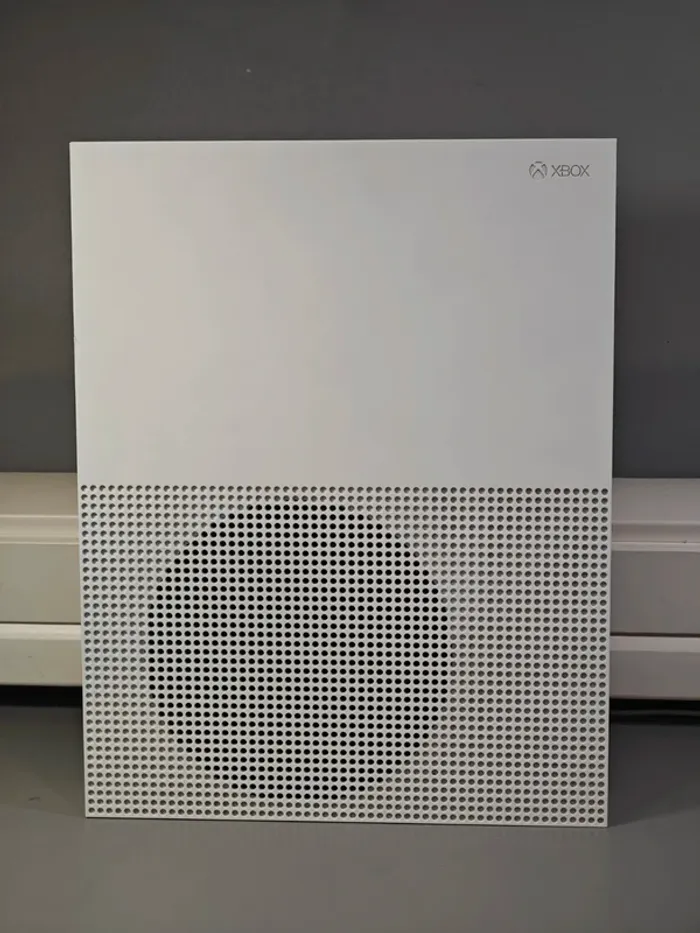 Console XBox One S / 1To/ Manette/ Garanti 1 an - photo numéro 2
