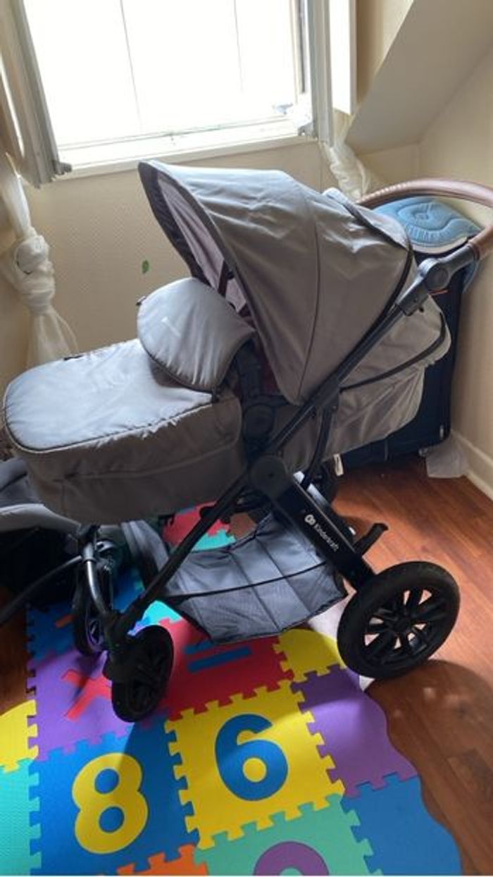 Poussette - photo numéro 4