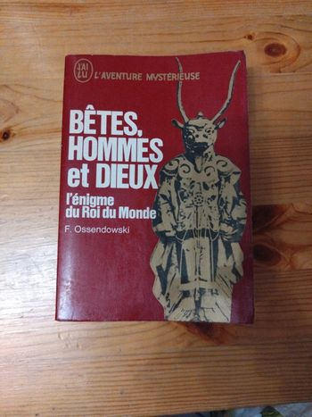 Bêtes, hommes et Dieux