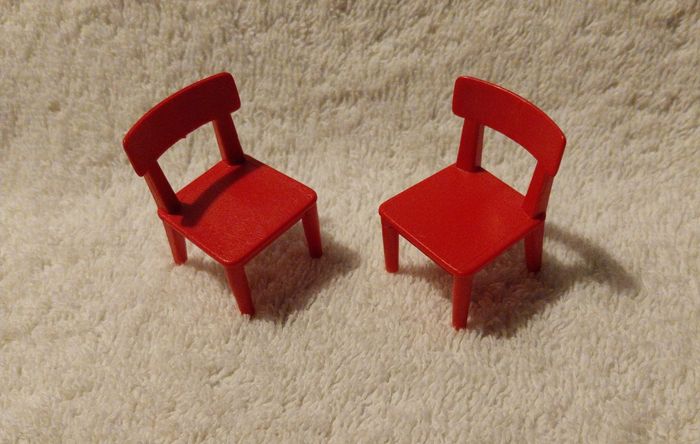 lot Playmobil 2 chaise rouge salle à manger cuisine bureau