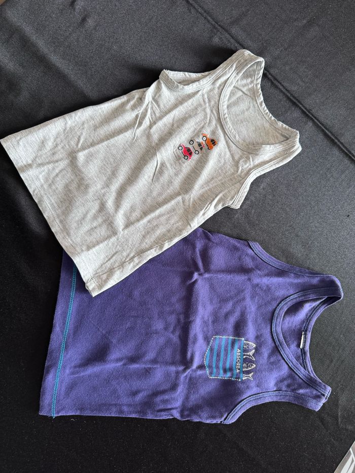 Lot 2 débardeurs 18 mois Absorba & voitures