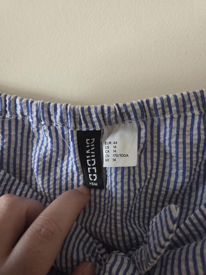 blouses courte H&m bleu et blanc taille Xxl - photo numéro 3