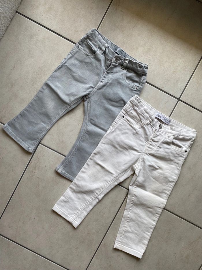 Lot de 2 jeans fille Zara 92cm gris blanc - photo numéro 3