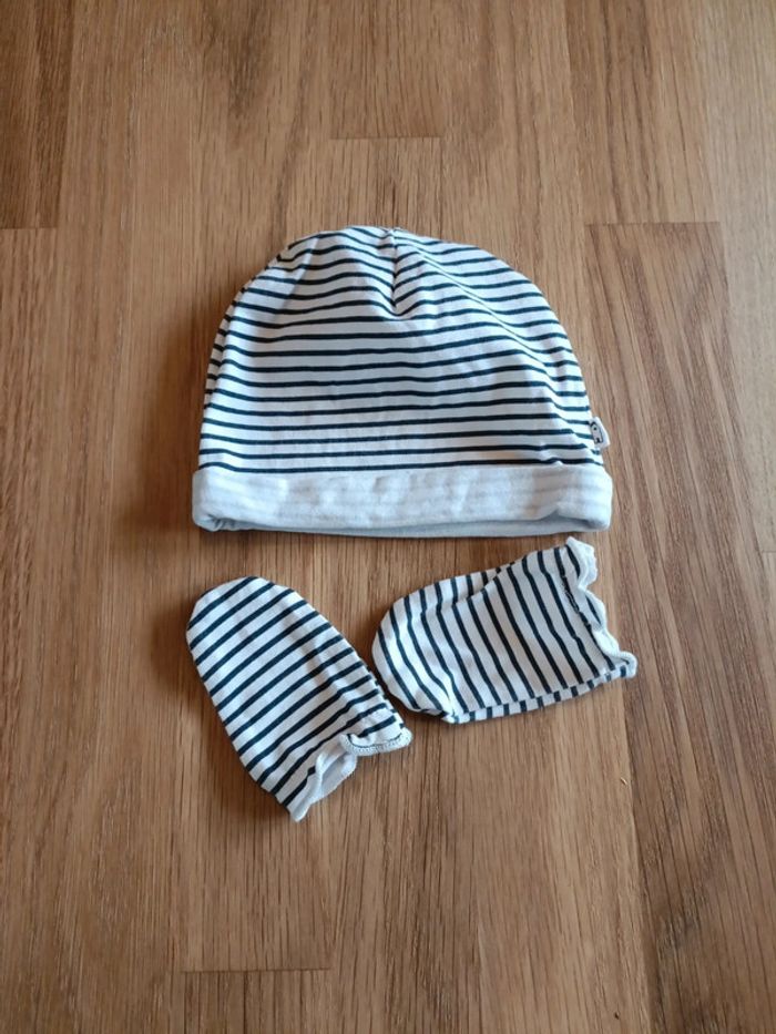 Bonnet et gant naissance