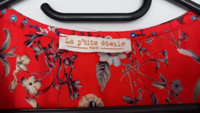 Robe rouge la p´tite étoile - photo numéro 3