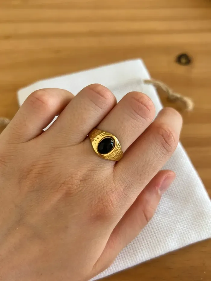 Bague style vintage avec pierre noire - photo numéro 2