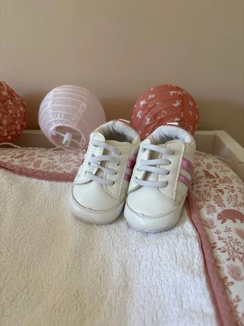 Baskets bébé 3-6 mois