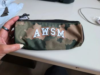 Trousse style militaire