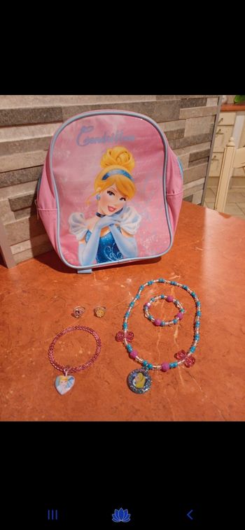 Sac à dos Cendrillon et bijoux