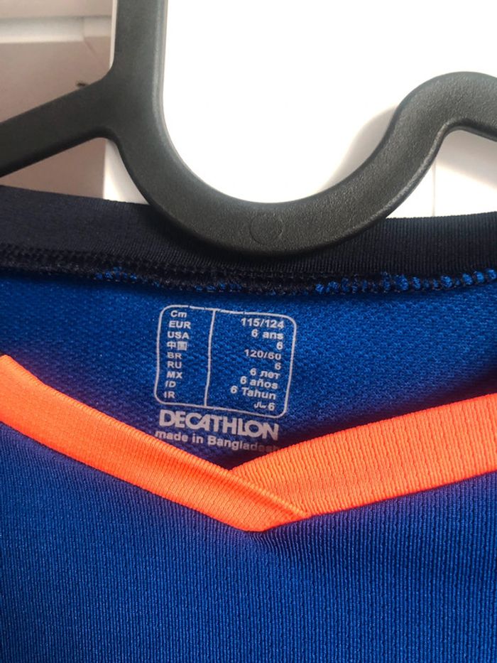 T-shirt compression kipsta decathlon rugby sport enfant bleu orange - photo numéro 2