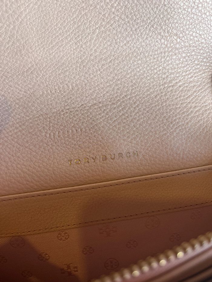Petit sac à main Tory Burch rose pâle – bandoulière réglable – chic et pratique - photo numéro 4