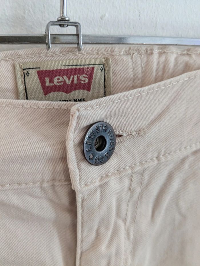 Jean beige levi's 8 ans - photo numéro 2