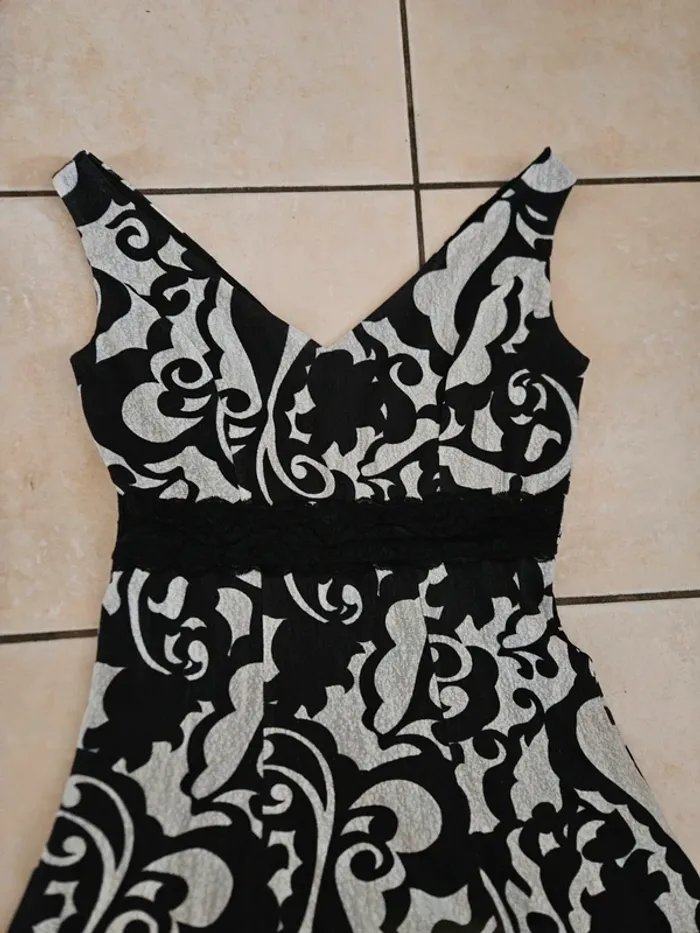 Robe taille M - photo numéro 2