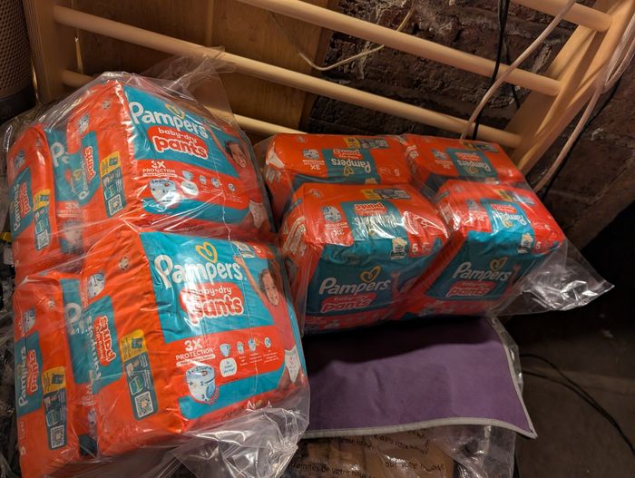 Lot 192 couches Pampers Baby-dry Taille 5