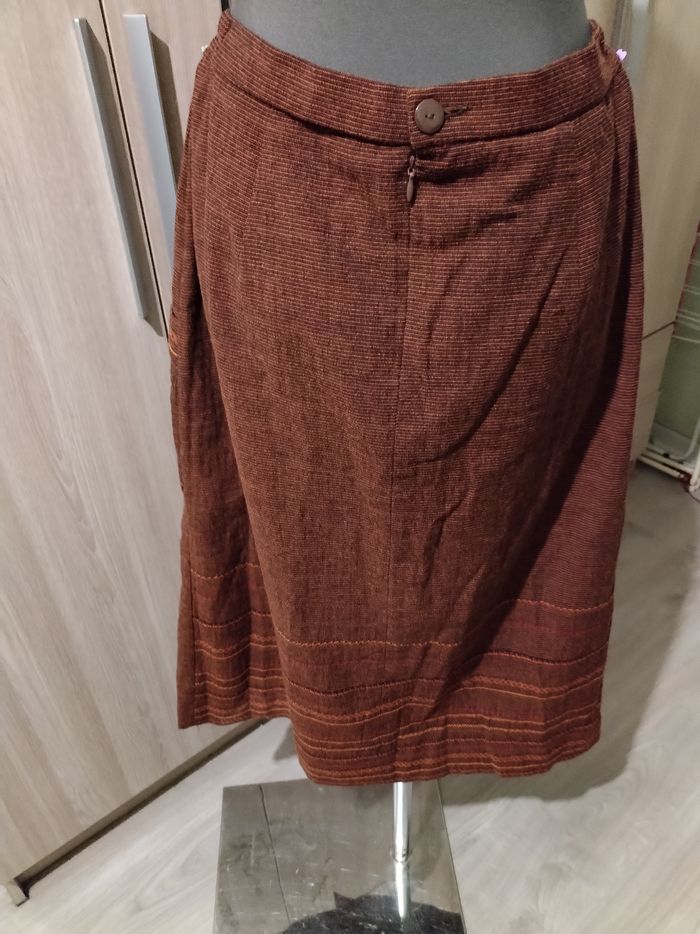 Jupe mi-longue taille 44 - photo numéro 4