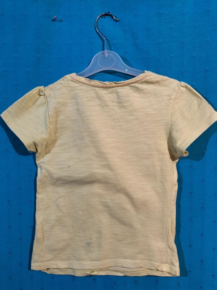 T-shirt taille 5/6 ans - photo numéro 2