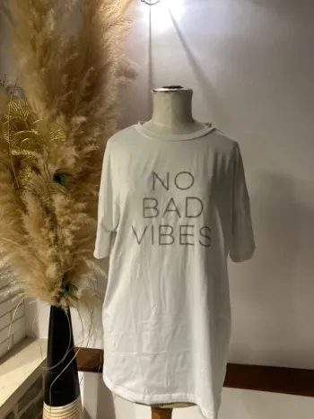 T-shirt oversize M No bad vibes Shein