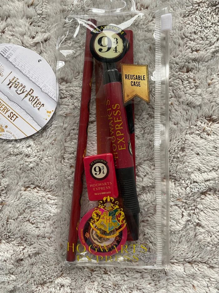 Lot papeterie Harry Potter neuf - photo numéro 2
