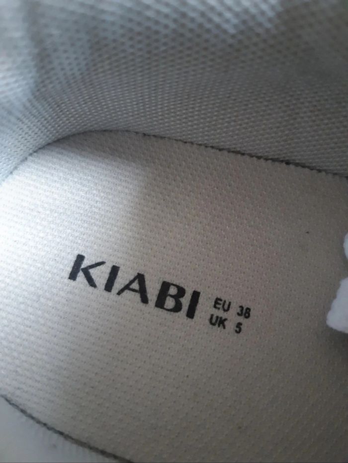 Baskets argentées kiabi 38 - photo numéro 9