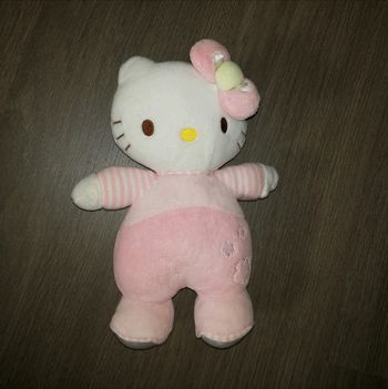 Peluche hochet Hello Kitty