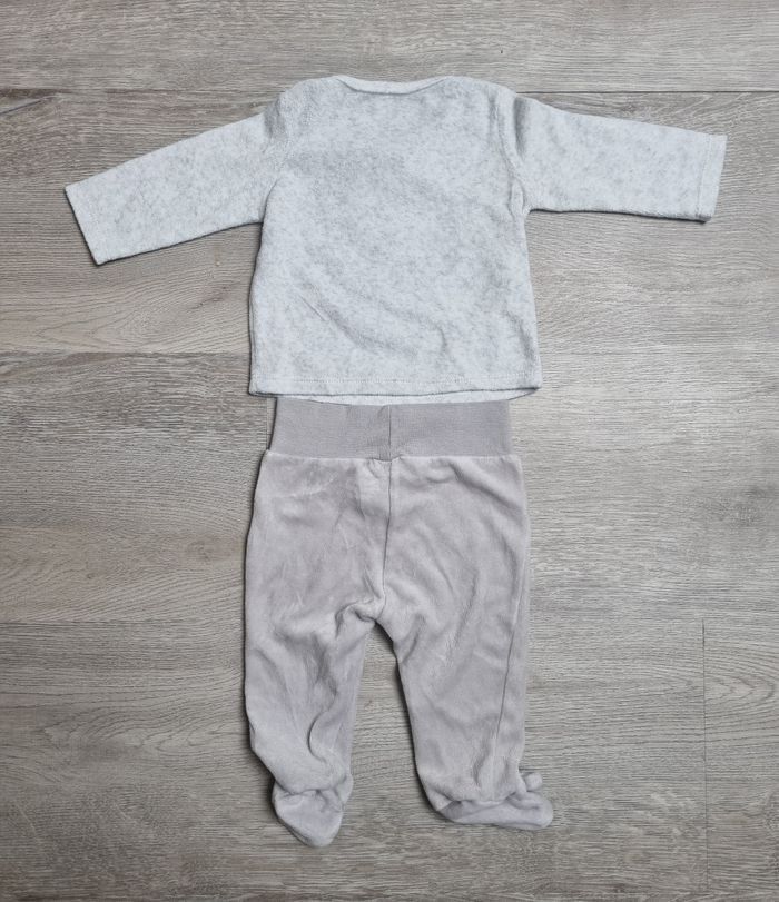 ​Pyjama Bébé 6 Mois Velours Doux Gris Éléphant Tres Bonne Etat - photo numéro 2