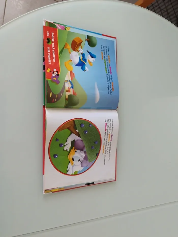 Livre mickey "une journée formidable" - photo numéro 2