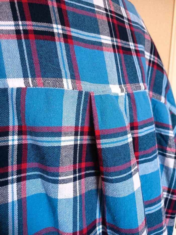 Chemise courte. Très très large. Marque FB Sister (A44) - photo numéro 5