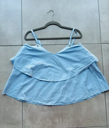 Joli top bleu ciel Pimkie neuf