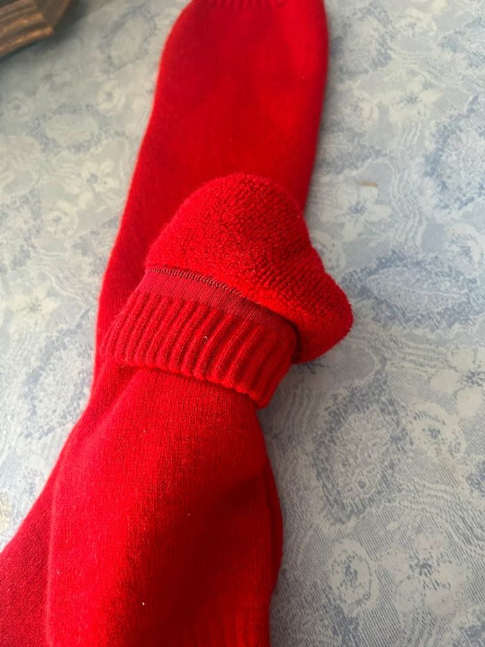 Chaussettes de montagne rouge - photo numéro 2