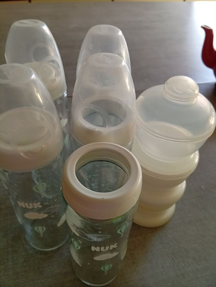 Lot de 5 biberons en verre