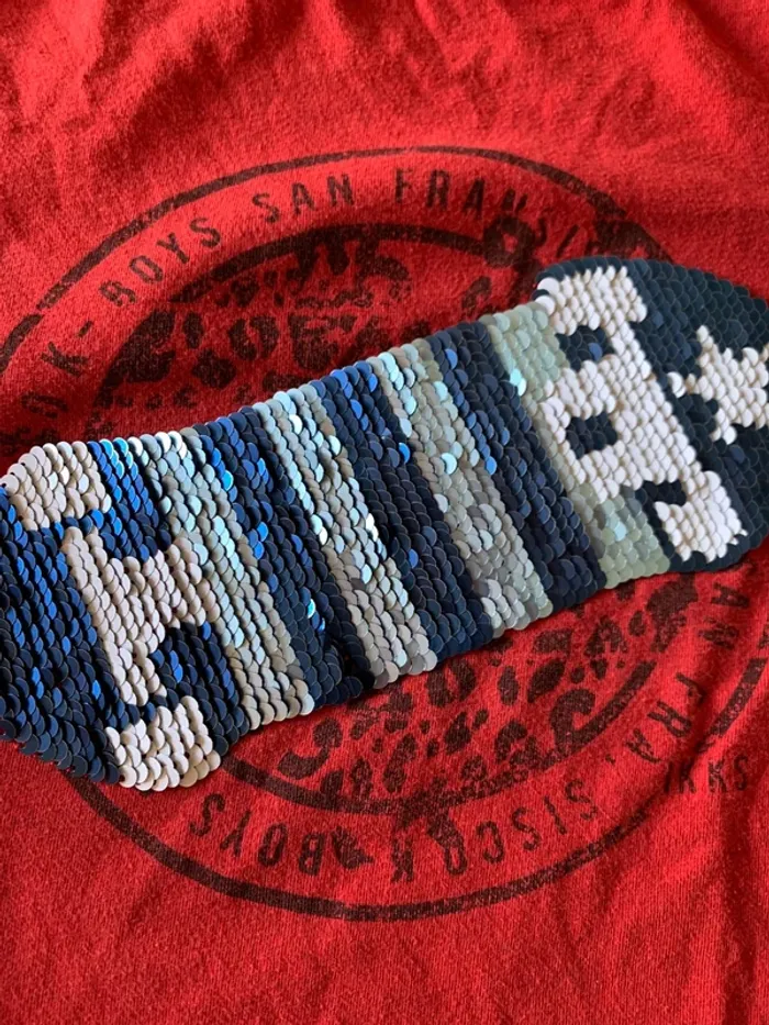 T-shirt ikks sequins taille 8 ans - photo numéro 3