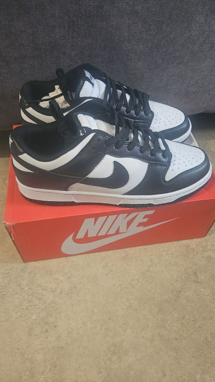 Basket nike dunk neuf - photo numéro 5