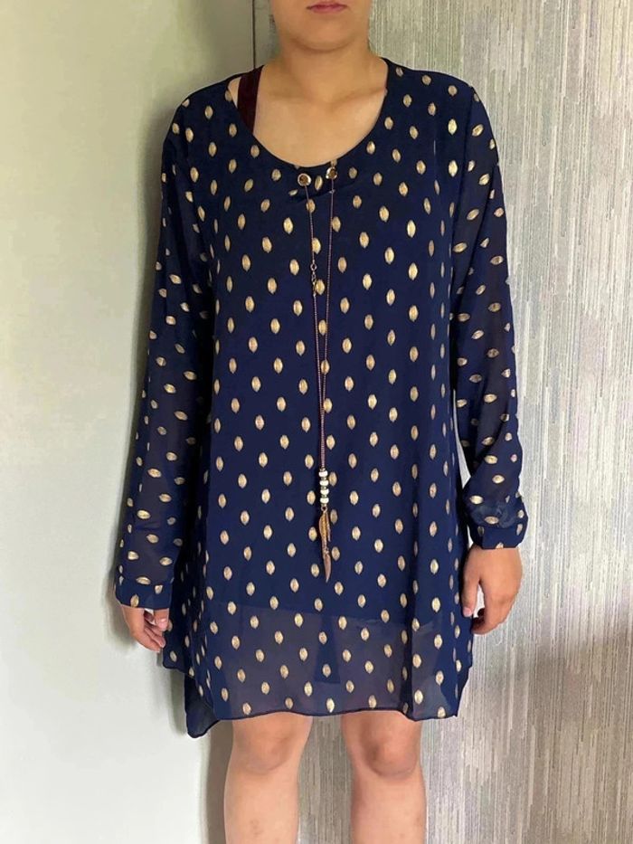 Blouse taille 42 voir mesures marque camaïeu sans étiquette•