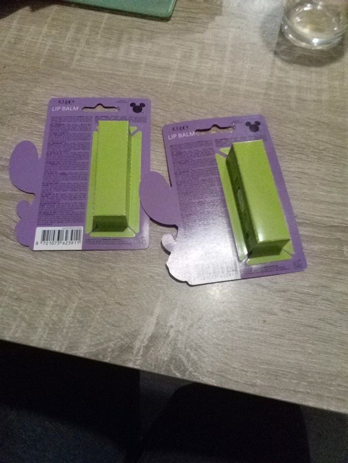 2 Baumes lèvres stitch - photo numéro 3