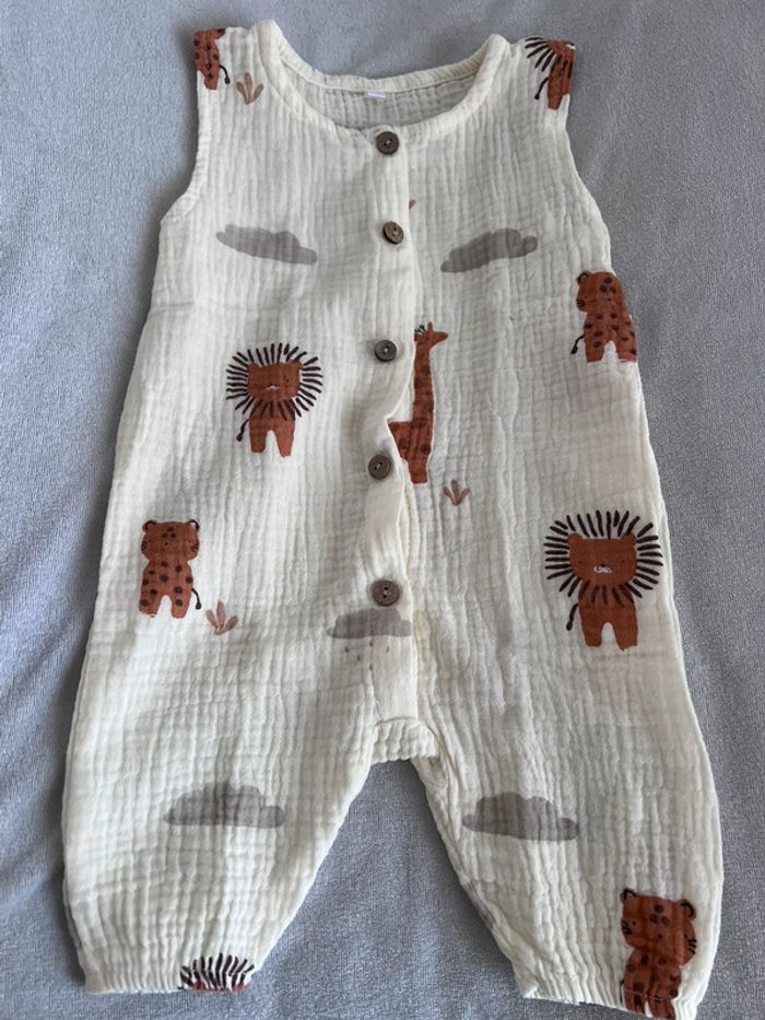 Combinaison sans manche taille 68