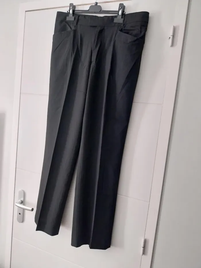 Pantalon noir Zara T40/42 - photo numéro 3