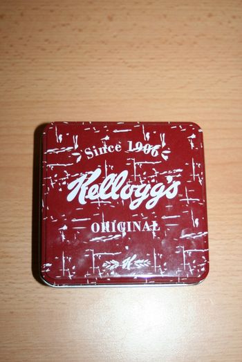 6 Dessous de verre ou tasse en fer Kellogs